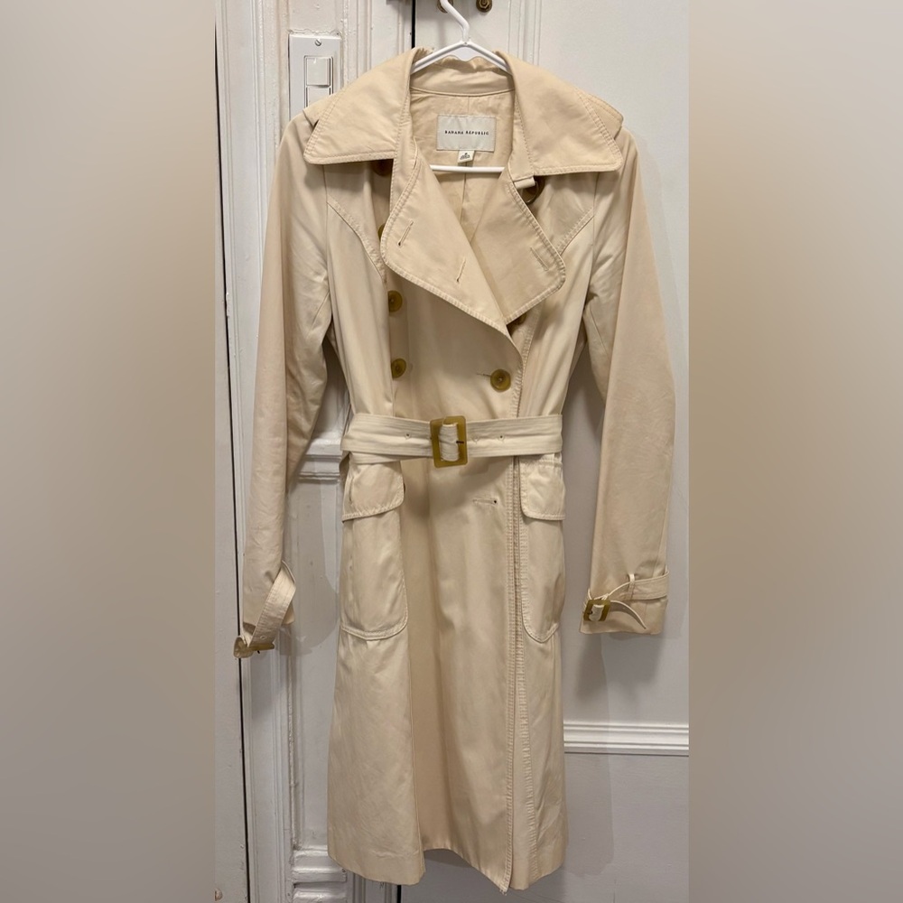 Banana Republic Cream Trench Coat with Belted Waist